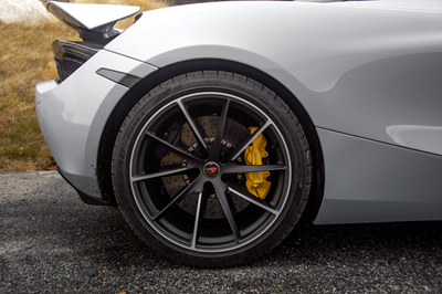 TPMS-Raddrucksensoren. Was sind die Vor- und Nachteile eines Reifendruckkontrollsystems? 
